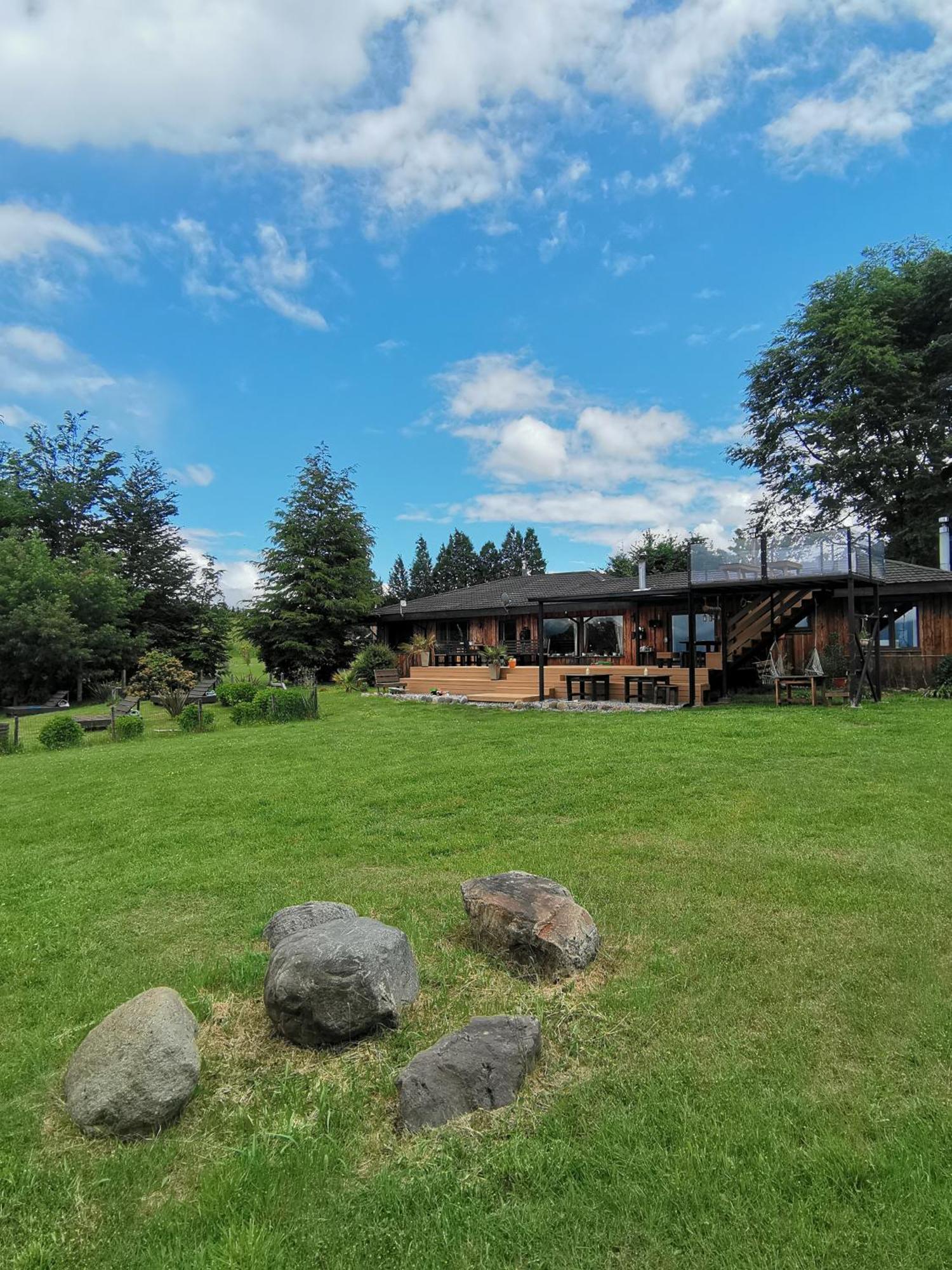 Karibuni - Familiar Lodging & Private Spa Villarrica Luaran gambar